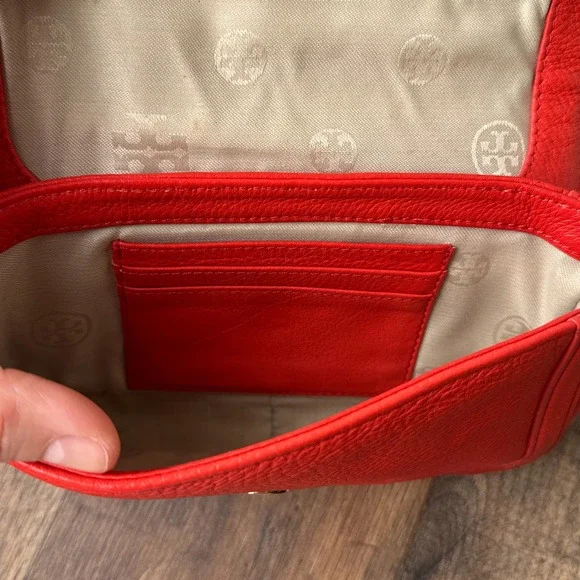 Tory Burch Amanda Mini Crossbody Bag Pebble‎ Leather Red Authentic